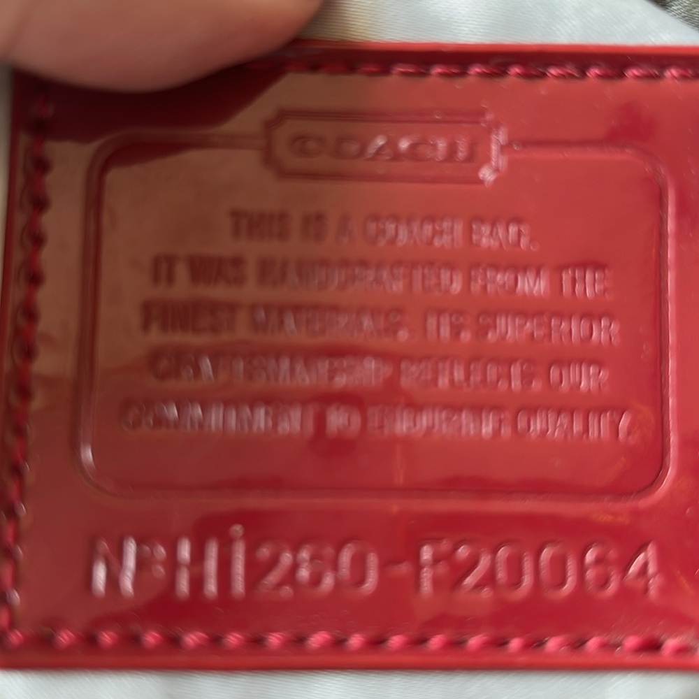 GUC Coach Poppy shoulder bag. There are a few flaws. - Picture 11 of 16